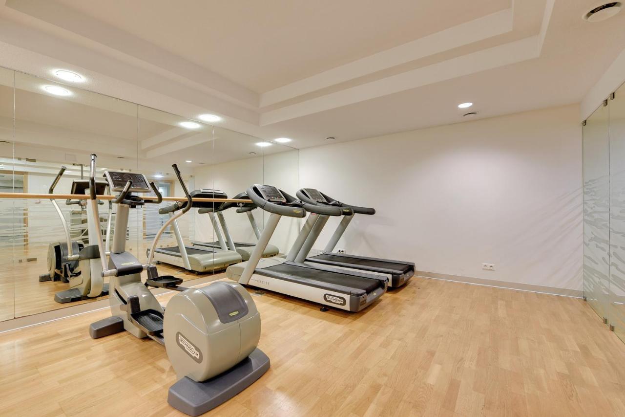 Waterlane Riverside Spa, Pool & Gym By Downtown Apartments غدانسك المظهر الخارجي الصورة