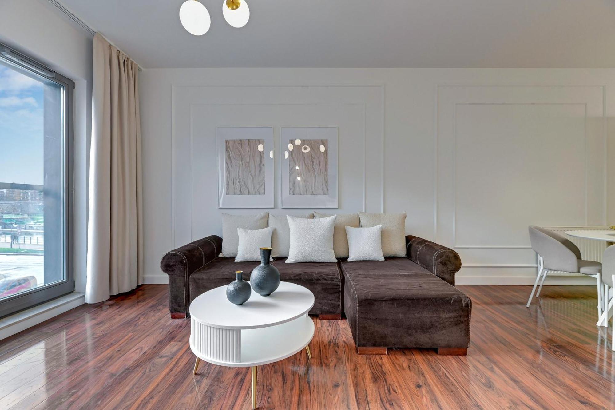 Waterlane Riverside Spa, Pool & Gym By Downtown Apartments غدانسك الغرفة الصورة