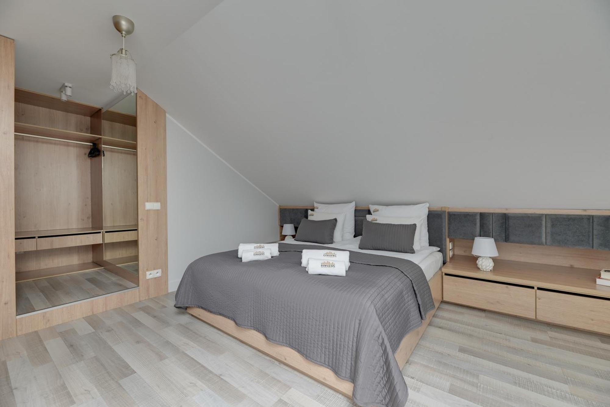 Waterlane Riverside Spa, Pool & Gym By Downtown Apartments غدانسك المظهر الخارجي الصورة
