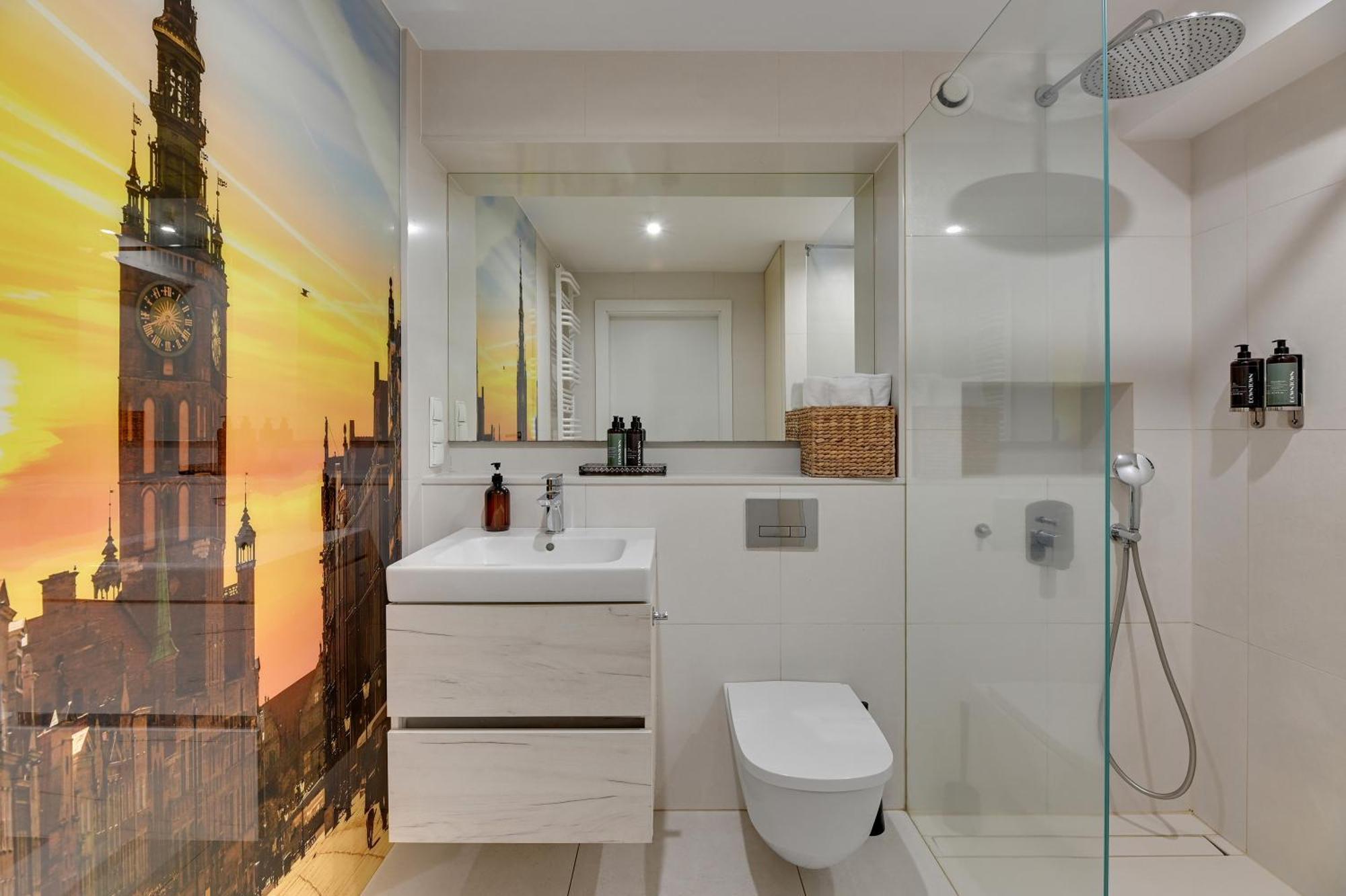Waterlane Riverside Spa, Pool & Gym By Downtown Apartments غدانسك الغرفة الصورة